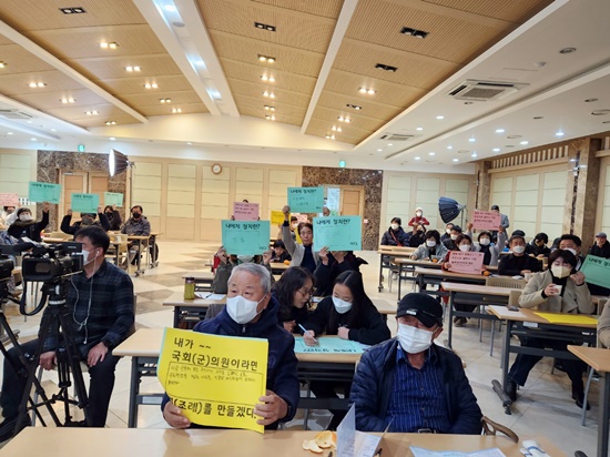 “스웨덴 ‘섬김의 정치’에서 한국의 미래를 찾다”